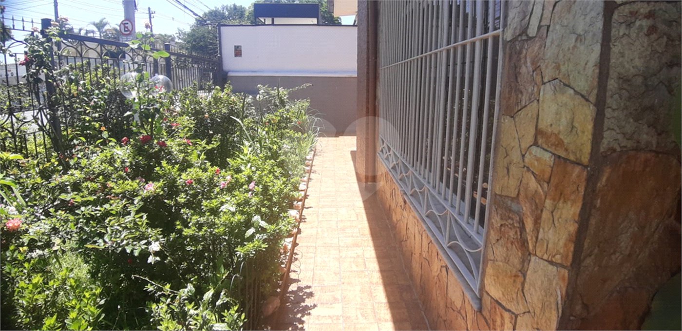Casa Térrea à venda com 3 quartos, sendo 1 suíte, em Jardim São Bento, São Paulo, SP