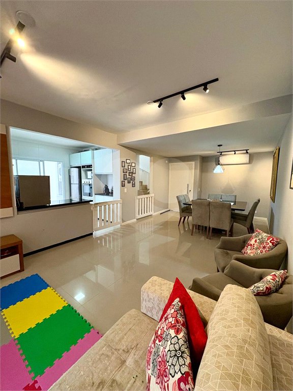Villagio à venda com 3 quartos, sendo 1 suíte, em Jardim Paulista, Atibaia, SP