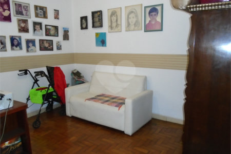 Casa Térrea à venda com 3 quartos em Campo Belo, São Paulo, SP