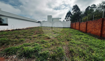 Terreno à venda no condomínio Residencial Golden Ville, Itapetininga - SP