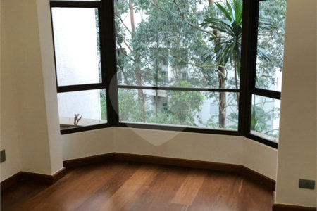 Apartamento à venda com 4 suítes em Vila Suzana, São Paulo, SP