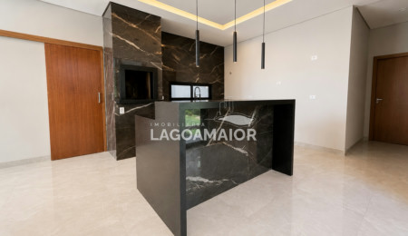 Casa à venda com 3 quartos no condomínio Residencial Costa Leste, Três Lagoas - MS