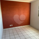 Apartamento à venda com 2 quartos em Parque Laranjeiras, Araraquara, SP