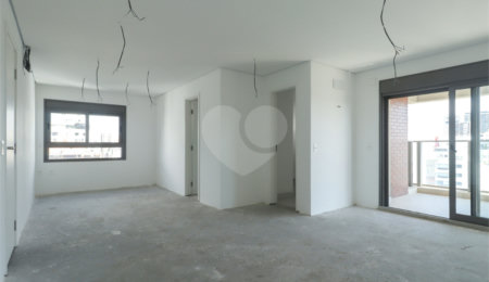 Apartamento à venda com 3 quartos, sendo 2 suítes,  em Brooklin, São Paulo, SP