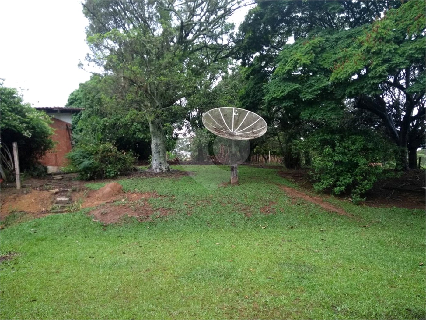Sítio à venda com 5 suítes no Centro, Araçoiaba da Serra, SP