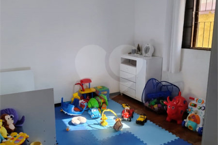 Casa à venda com 4 quartos em Vila Monteiro, Itapetininga, SP