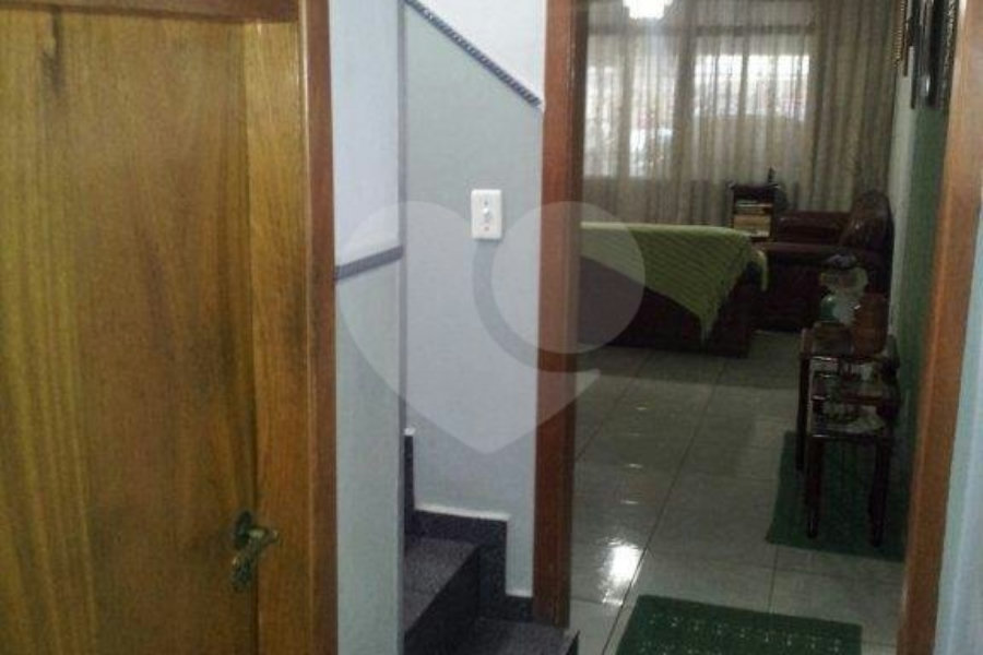Sobrado à venda com 3 quartos, sendo 1 suíte, em Vila Mazzei, São Paulo, SP