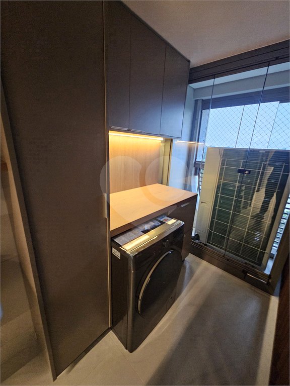 Apartamento à venda com 3 suítes em Jardim Fonte do Morumbi, São Paulo, SP