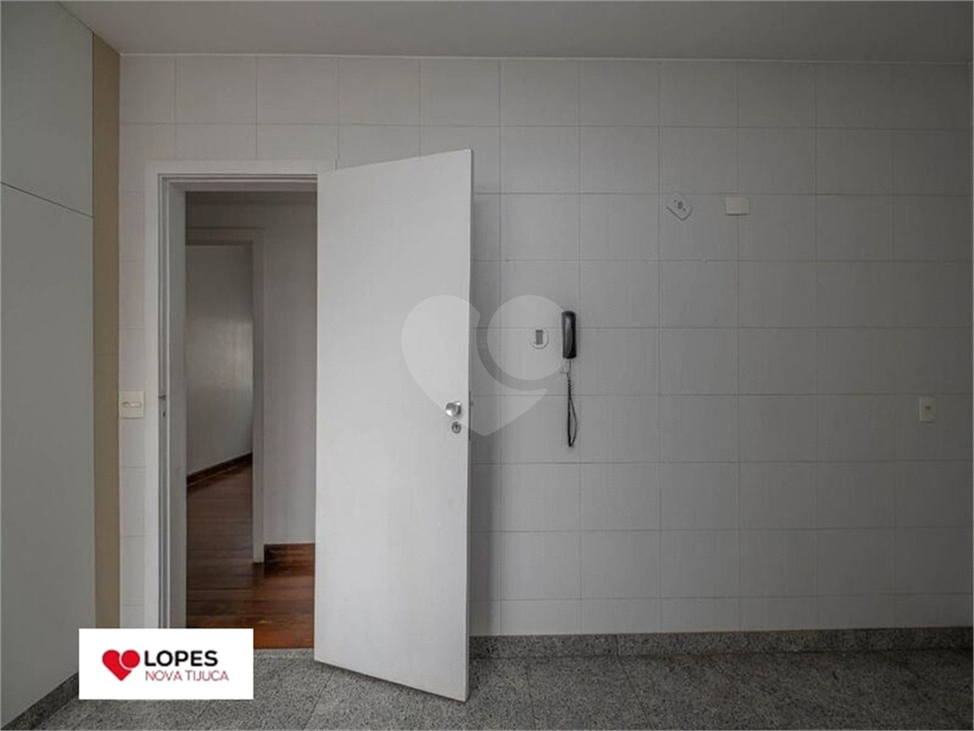 Apartamento à venda com 4 quartos, sendo 2 suítes, em Tijuca, Rio de Janeiro, RJ