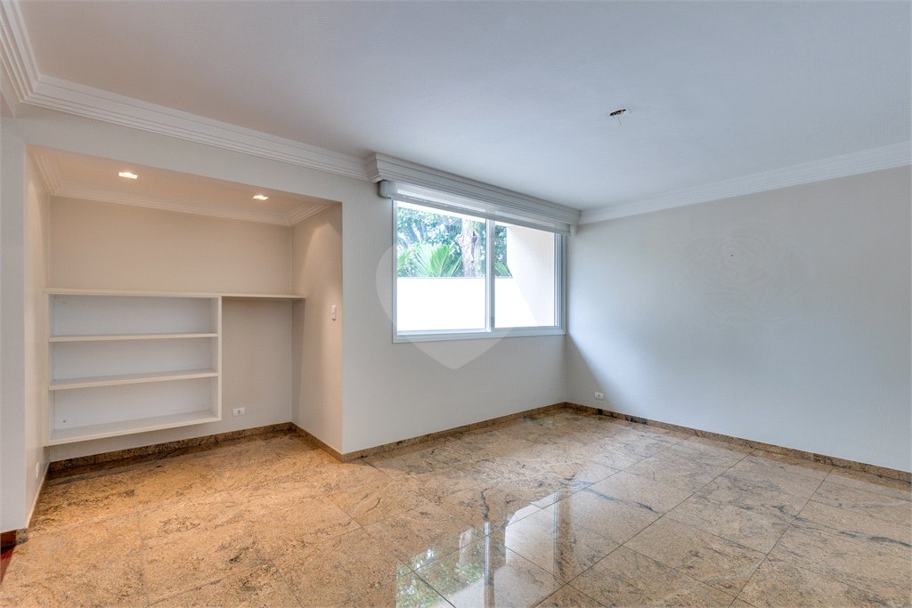 Casa de Vila à venda com 4 suítes em Chácara Flora, São Paulo, SP