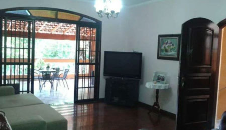 Sobrado à venda com 3 quartos, sendo 1 suíte,  em Jardim das Vertentes, São Paulo, SP