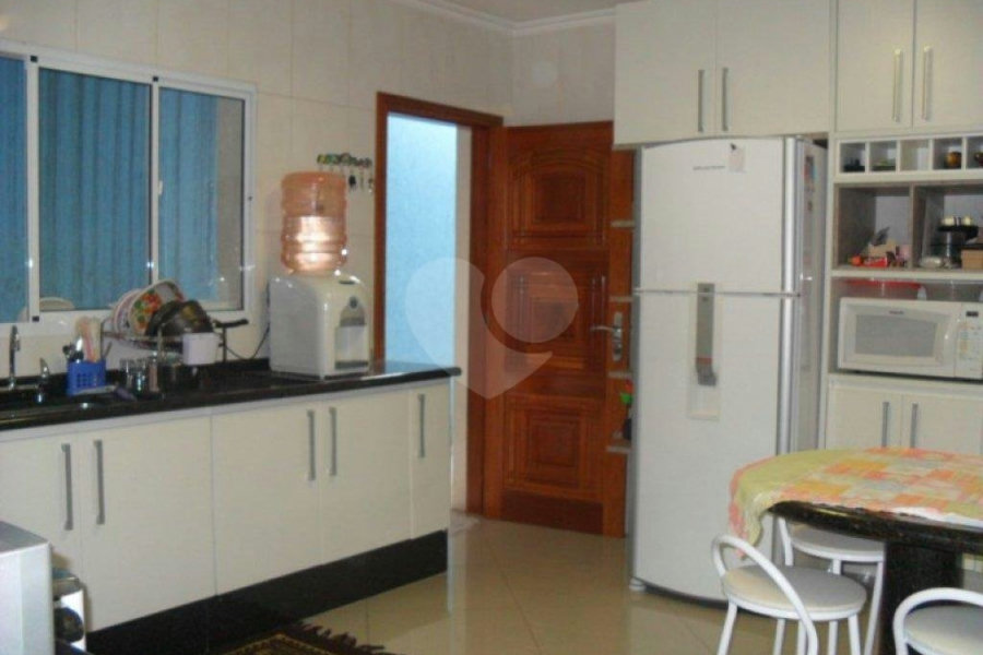 Casa à venda com 3 quartos, sendo 1 suíte, em Jardim Brasil (zona Norte), São Paulo, SP