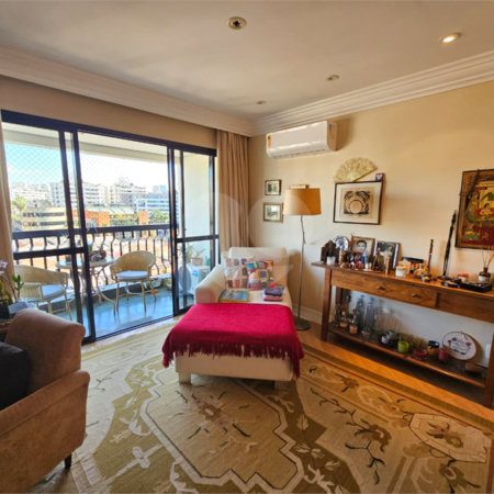 Apartamento à venda com 2 quartos, sendo 1 suíte,  em Chácara Santo Antônio, São Paulo, SP
