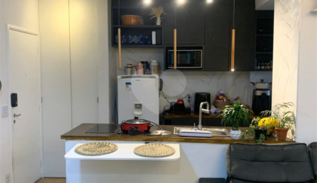 Apartamento à venda com 2 quartos em Parque Reboucas, São Paulo, SP