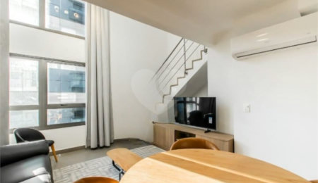 Duplex para alugar com 1 suíte em Indianópolis, São Paulo, SP