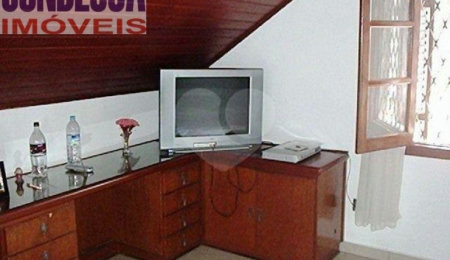 Sobrado à venda com 5 quartos, sendo 2 suítes,  em Horto Florestal, São Paulo, SP