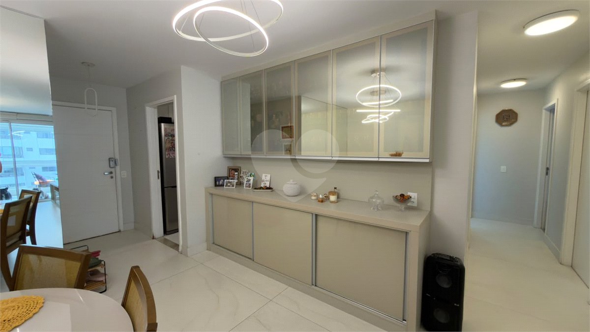 Apartamento à venda com 3 quartos, sendo 1 suíte,  em Camorim, Rio de Janeiro, RJ