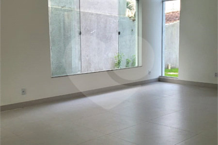 Casa à venda com 2 quartos, sendo 1 suíte, em Orla Norte, Porto Seguro, BA