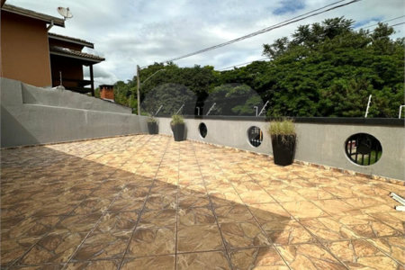 Sobrado para alugar com 4 suítes em Jardim do Lago, Atibaia, SP