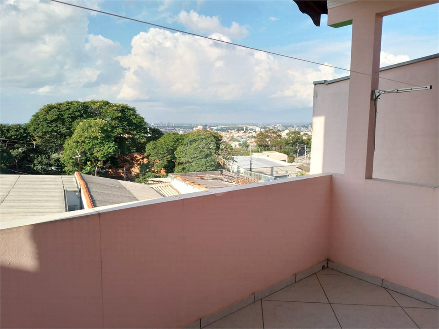 Casa à venda com 2 suítes em Vila Olímpia, Sorocaba, SP