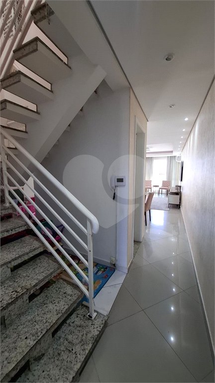 Sobrado à venda com 3 suítes em Vila Constança, São Paulo, SP