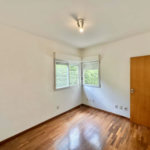 Casa à venda com 4 suítes no condomínio Recanto Impla, Carapicuíba - SP