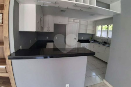 Casa à venda com 4 suítes em Marina, Armação dos Búzios, RJ
