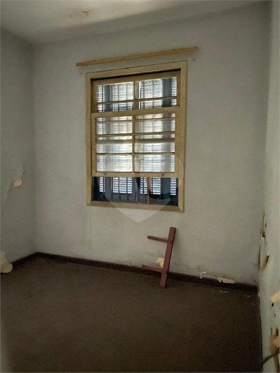 Casa à venda com 3 quartos, sendo 1 suíte, em Indianópolis, São Paulo, SP