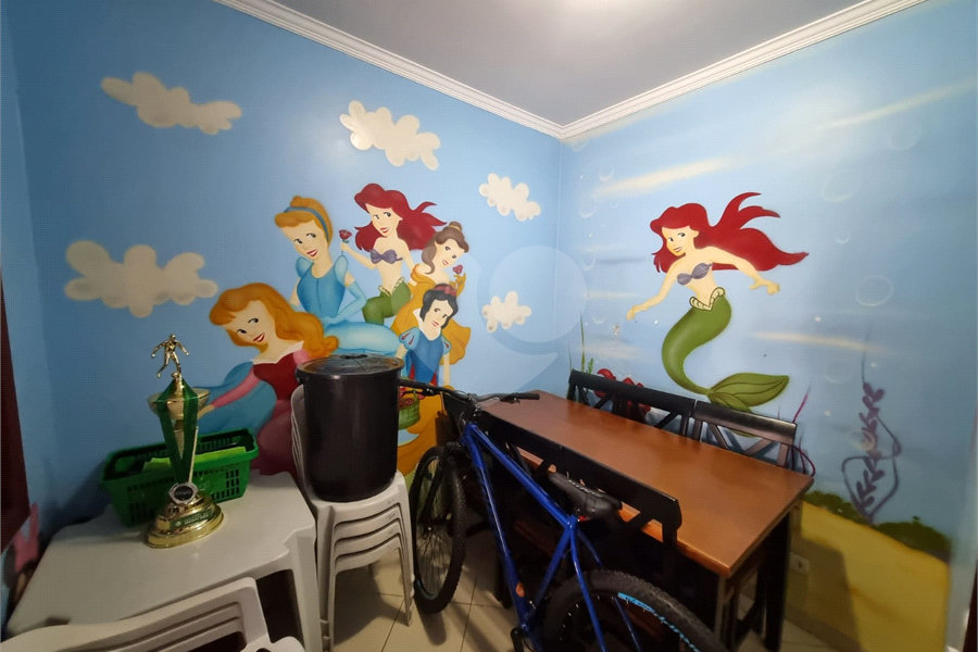 Sobrado à venda com 4 quartos, sendo 2 suítes, em Vila Barreto, São Paulo, SP