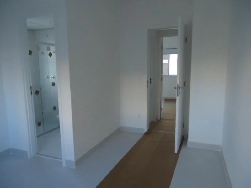 Apartamento à venda com 3 quartos, sendo 1 suíte, em Vila Suzana, São Paulo, SP