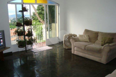 Casa Térrea à venda com 3 quartos, sendo 1 suíte, em Tucuruvi, São Paulo, SP