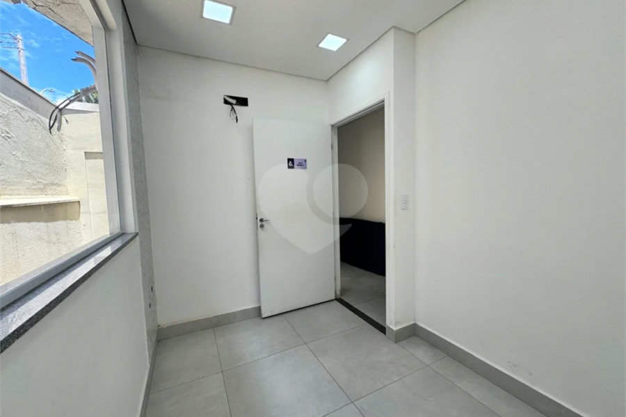Imóvel Comercial para Venda e Locação no bairro Alto.
