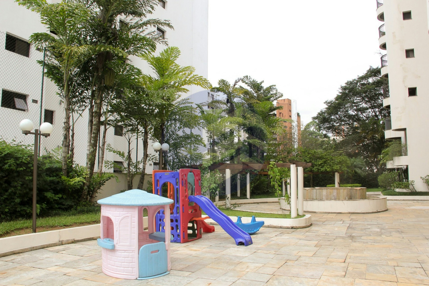 Apartamento à venda com 3 quartos, sendo 3 suítes, em Vila Andrade, São Paulo - SP