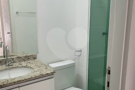 Apartamento à venda no Bom Retiro com 2 dormitórios