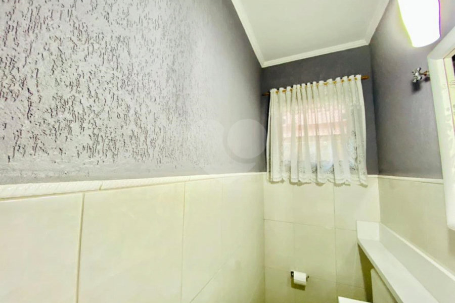 Sobrado à venda com 3 quartos, sendo 1 suíte, em Tremembé, São Paulo, SP