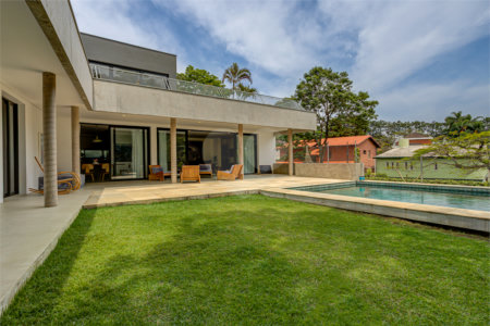 Casa à venda com 3 suítes em Alto da Boa Vista, São Paulo, SP