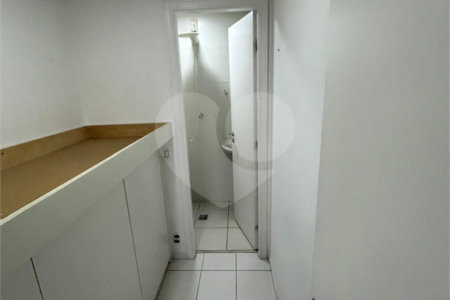 Apartamento à venda com 2 suítes em Parque do Morumbi, São Paulo, SP