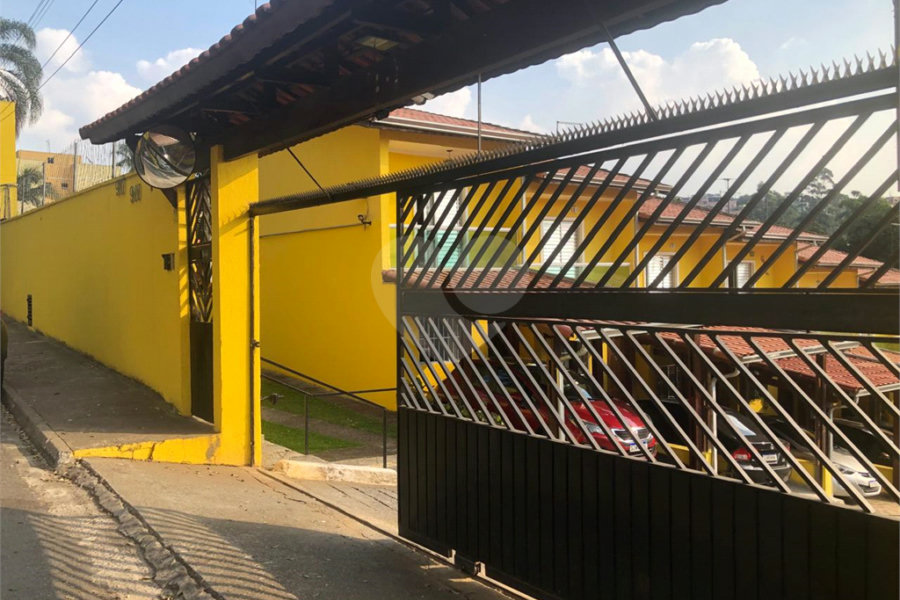 Casa à venda com 2 quartos no condomínio Residencial Armênia, Ferraz de Vasconcelos - SP