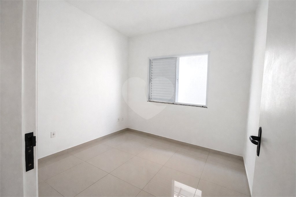 Casa à venda com 3 quartos, sendo 1 suíte,  no condomínio Bella Vista, Sorocaba - SP