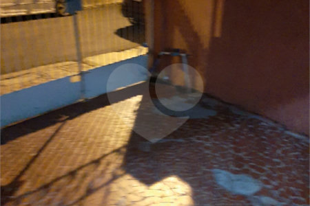 Casa com 2 dormitórios à Venda no Jardim Brasil