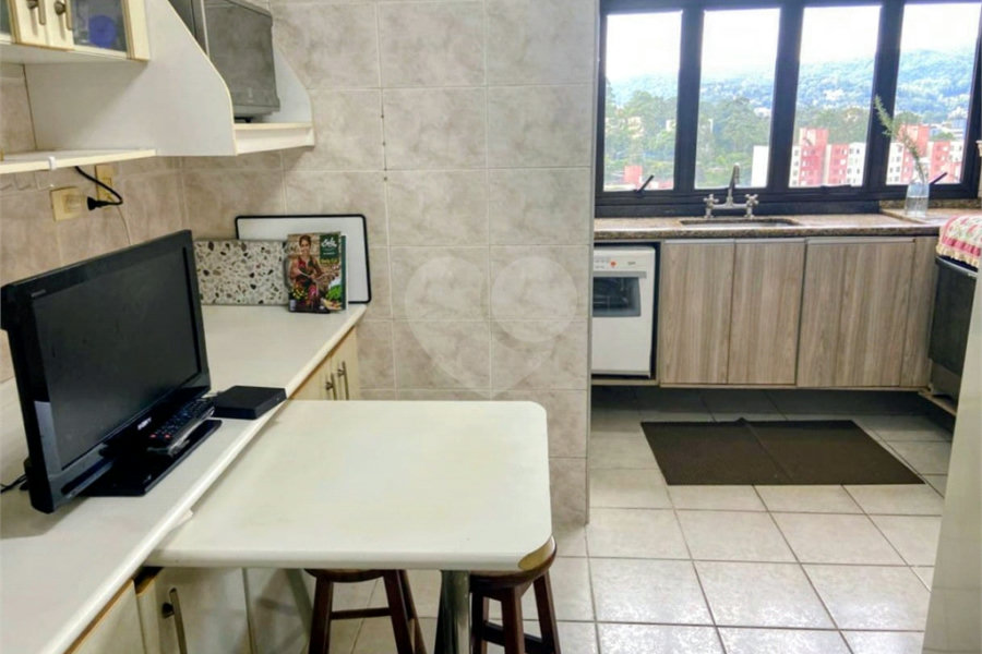 Apartamento à venda com 3 quartos, sendo 1 suíte, em Jardim Leonor Mendes de Barros, São Paulo, SP