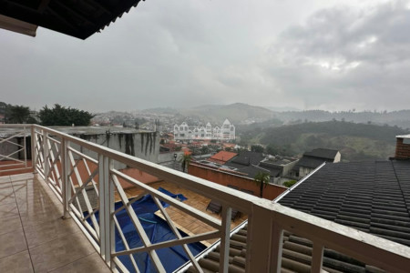 Casa à venda com 3 quartos, sendo 2 suítes, em Jardim Real, Bom Jesus dos Perdões, SP
