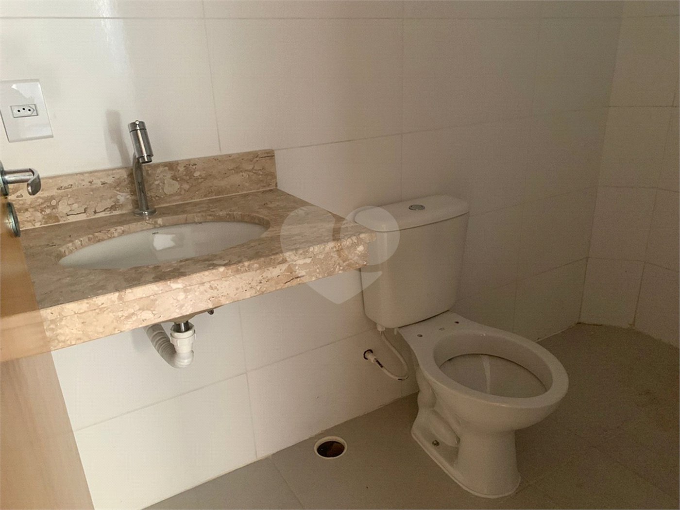 Casa à venda com 1 quarto no condomínio Residence Campo Belo, São Paulo - SP