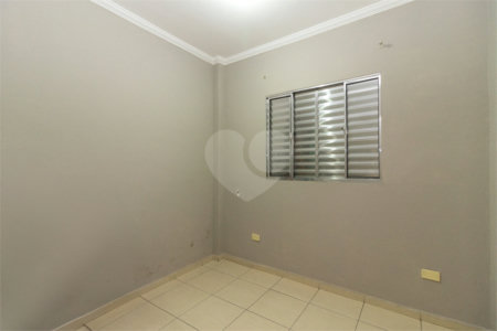 Casa à venda com 3 quartos, sendo 1 suíte, em Chora Menino, São Paulo, SP