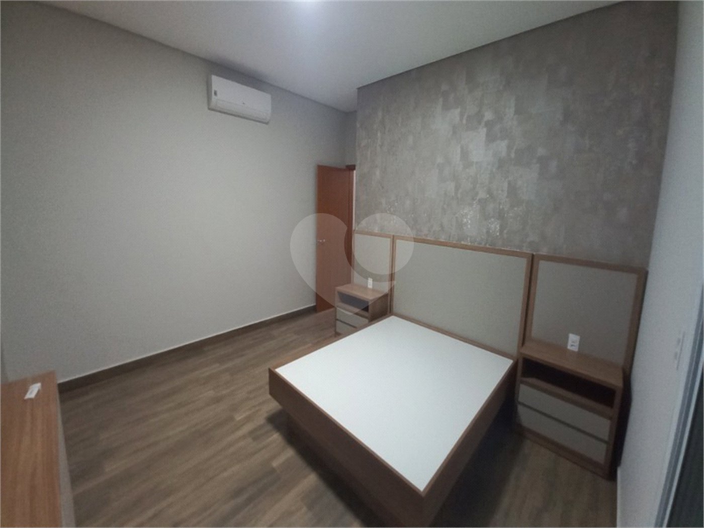 Casa à venda com 3 suítes no condomínio Piemonte, Indaiatuba - SP