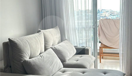 Apartamento à venda com 2 quartos, sendo 1 suíte,  em Vila Galvão, Guarulhos, SP