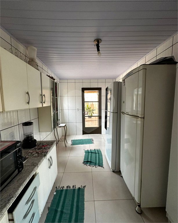 Casa à venda com 3 quartos, sendo 1 suíte, no Centro, Ponta Porã, MS