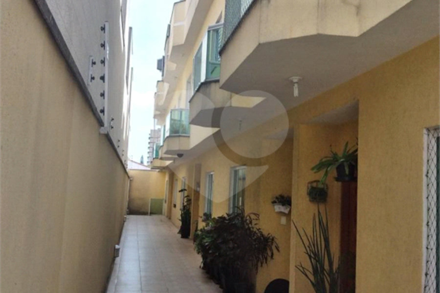 Casa à venda com 4 quartos, sendo 2 suítes,  no condomínio Miro Carvalho - Pitinga, São Paulo - SP