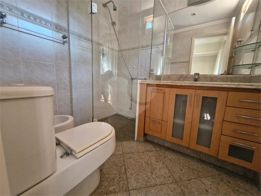 Casa à venda ou para alugar com 4 suítes em Alto da Boa Vista, São Paulo, SP