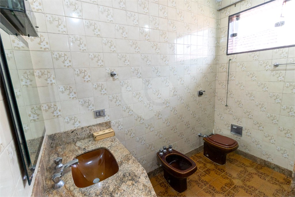 Sobrado à venda com 3 suítes em Vila Carrão, São Paulo, SP